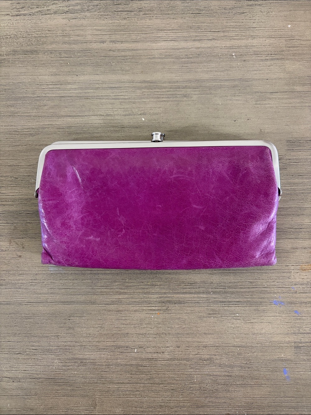 Hobo Lauren wallet in purple/pink